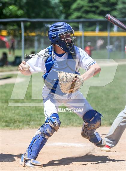 Thumbnail 2 in Gladbrook-Reinbeck vs. H-L-V (Hudson Invitational) photogallery.