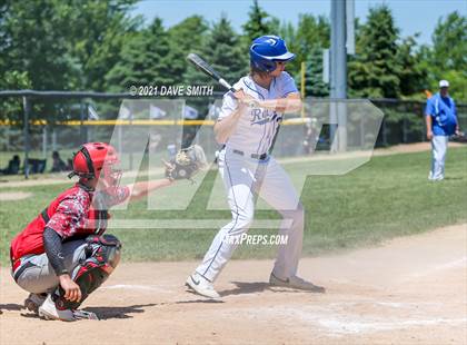 Thumbnail 3 in Gladbrook-Reinbeck vs. H-L-V (Hudson Invitational) photogallery.