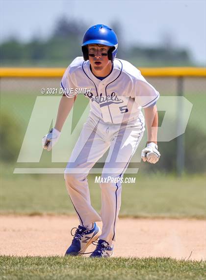Thumbnail 1 in Gladbrook-Reinbeck vs. H-L-V (Hudson Invitational) photogallery.