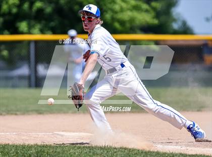 Thumbnail 1 in Gladbrook-Reinbeck vs. H-L-V (Hudson Invitational) photogallery.