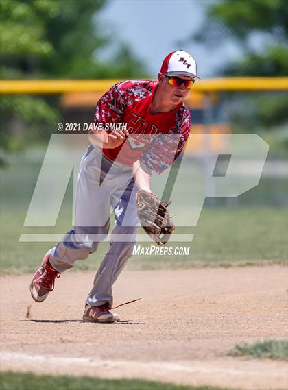 Thumbnail 2 in Gladbrook-Reinbeck vs. H-L-V (Hudson Invitational) photogallery.
