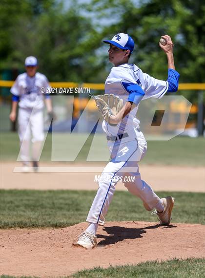 Thumbnail 1 in Gladbrook-Reinbeck vs. H-L-V (Hudson Invitational) photogallery.