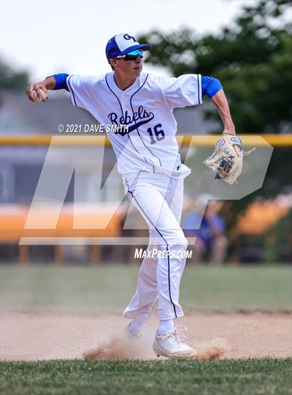 Thumbnail 1 in Gladbrook-Reinbeck vs. H-L-V (Hudson Invitational) photogallery.