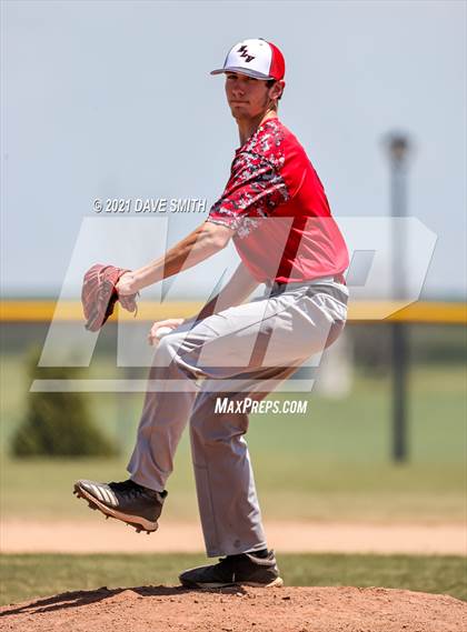 Thumbnail 2 in Gladbrook-Reinbeck vs. H-L-V (Hudson Invitational) photogallery.