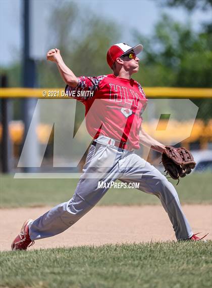 Thumbnail 2 in Gladbrook-Reinbeck vs. H-L-V (Hudson Invitational) photogallery.
