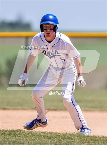 Thumbnail 2 in Gladbrook-Reinbeck vs. H-L-V (Hudson Invitational) photogallery.