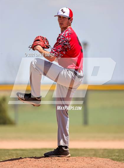 Thumbnail 1 in Gladbrook-Reinbeck vs. H-L-V (Hudson Invitational) photogallery.