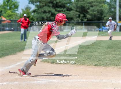 Thumbnail 2 in Gladbrook-Reinbeck vs. H-L-V (Hudson Invitational) photogallery.