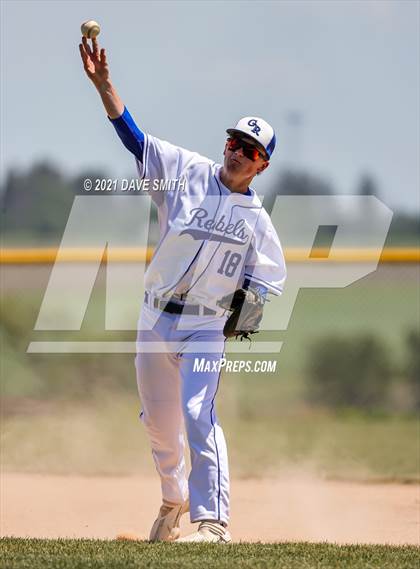 Thumbnail 3 in Gladbrook-Reinbeck vs. H-L-V (Hudson Invitational) photogallery.