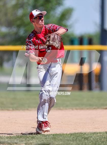 Thumbnail 2 in Gladbrook-Reinbeck vs. H-L-V (Hudson Invitational) photogallery.