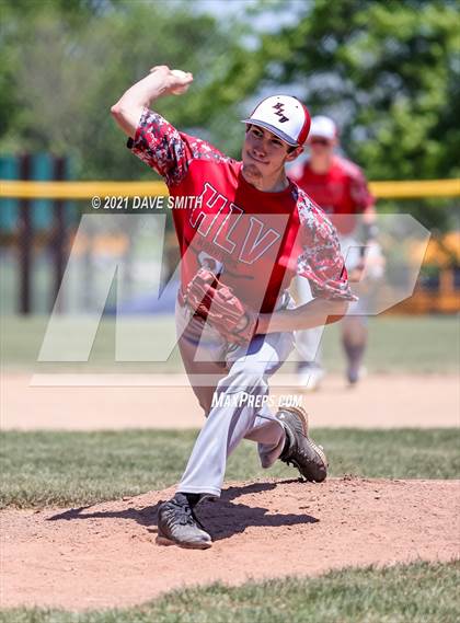 Thumbnail 2 in Gladbrook-Reinbeck vs. H-L-V (Hudson Invitational) photogallery.