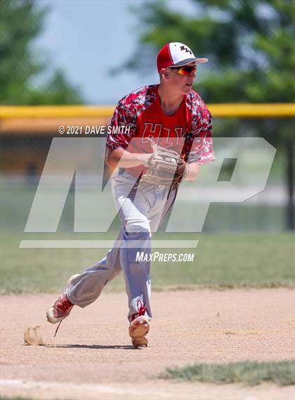Thumbnail 3 in Gladbrook-Reinbeck vs. H-L-V (Hudson Invitational) photogallery.