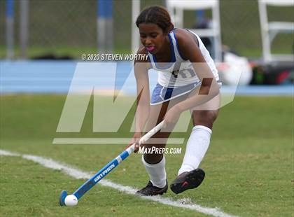 Thumbnail 3 in Charlotte Country Day School @ Cary Academy (NCISAA Semifinal) photogallery.