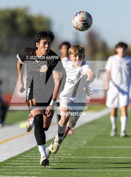 Thumbnail 2 in Bishop Manogue @ Douglas photogallery.