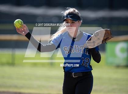 Thumbnail 3 in South Medford @ Sheldon photogallery.
