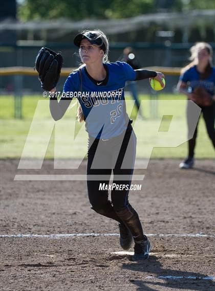Thumbnail 3 in South Medford @ Sheldon photogallery.