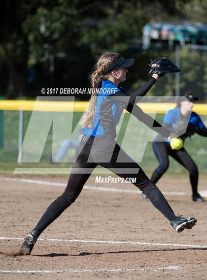 Thumbnail 3 in South Medford @ Sheldon photogallery.