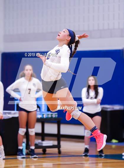 Thumbnail 2 in Pine Bush vs. Monroe-Woodbury (Section 9 Class AA Final) photogallery.