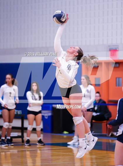 Thumbnail 3 in Pine Bush vs. Monroe-Woodbury (Section 9 Class AA Final) photogallery.