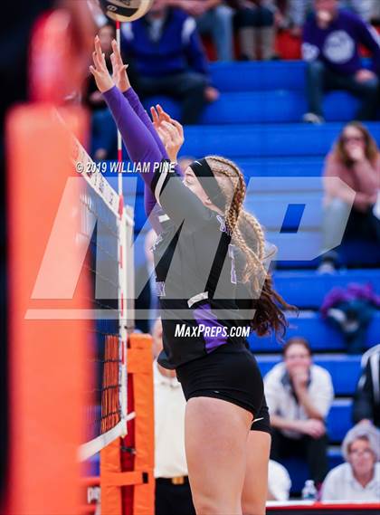 Thumbnail 1 in Pine Bush vs. Monroe-Woodbury (Section 9 Class AA Final) photogallery.