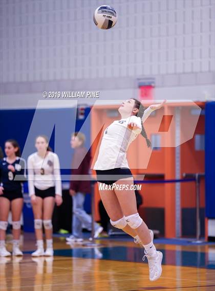 Thumbnail 2 in Pine Bush vs. Monroe-Woodbury (Section 9 Class AA Final) photogallery.