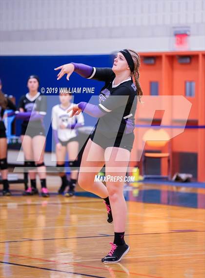 Thumbnail 1 in Pine Bush vs. Monroe-Woodbury (Section 9 Class AA Final) photogallery.