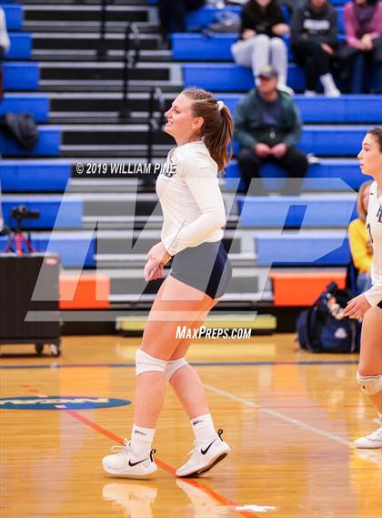 Thumbnail 1 in Pine Bush vs. Monroe-Woodbury (Section 9 Class AA Final) photogallery.