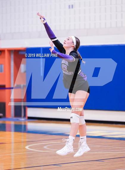 Thumbnail 2 in Pine Bush vs. Monroe-Woodbury (Section 9 Class AA Final) photogallery.
