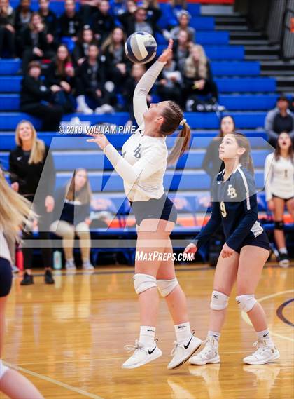 Thumbnail 3 in Pine Bush vs. Monroe-Woodbury (Section 9 Class AA Final) photogallery.