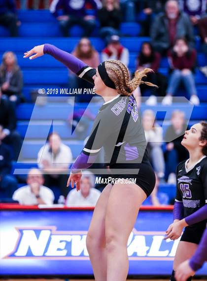 Thumbnail 3 in Pine Bush vs. Monroe-Woodbury (Section 9 Class AA Final) photogallery.