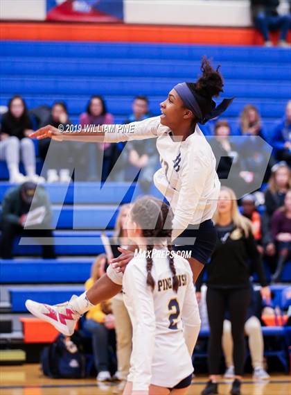 Thumbnail 2 in Pine Bush vs. Monroe-Woodbury (Section 9 Class AA Final) photogallery.