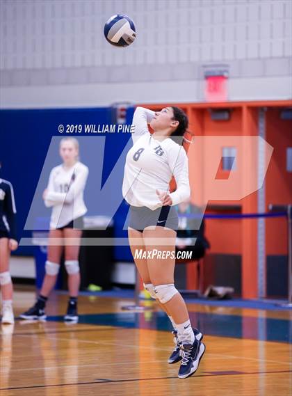 Thumbnail 3 in Pine Bush vs. Monroe-Woodbury (Section 9 Class AA Final) photogallery.