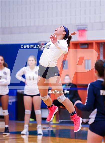 Thumbnail 1 in Pine Bush vs. Monroe-Woodbury (Section 9 Class AA Final) photogallery.