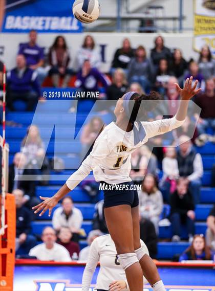 Thumbnail 1 in Pine Bush vs. Monroe-Woodbury (Section 9 Class AA Final) photogallery.