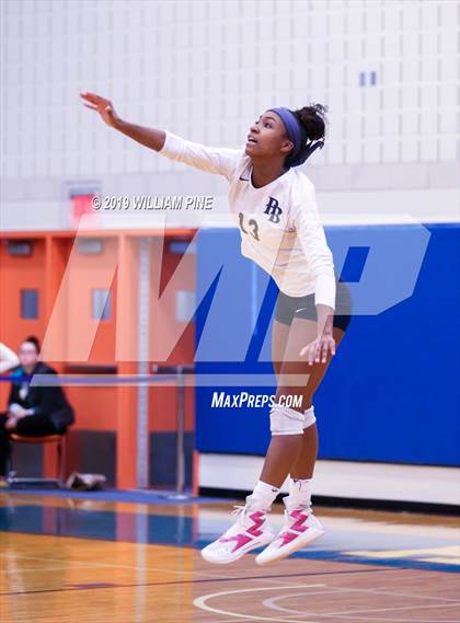 Thumbnail 1 in Pine Bush vs. Monroe-Woodbury (Section 9 Class AA Final) photogallery.