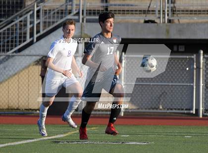 Thumbnail 1 in Mount Si vs. Sumner (WIAA 4A 1st Round Playoff) photogallery.