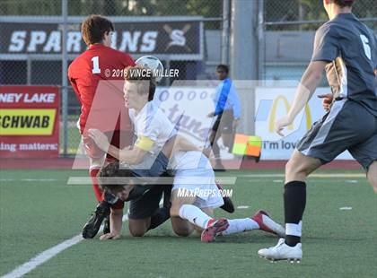 Thumbnail 3 in Mount Si vs. Sumner (WIAA 4A 1st Round Playoff) photogallery.