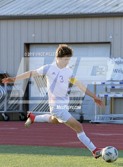 Thumbnail 2 in Mount Si vs. Sumner (WIAA 4A 1st Round Playoff) photogallery.