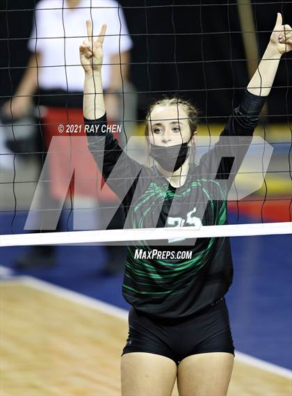 Thumbnail 1 in Fleming vs. Merino (CHSAA 1A Championship) photogallery.