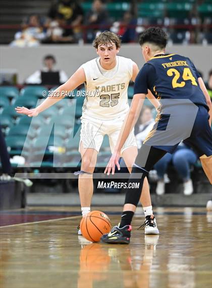Thumbnail 1 in Air Academy vs. Frederick (CHSAA 5A Final 4) photogallery.