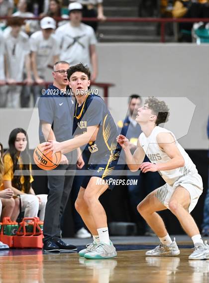 Thumbnail 3 in Air Academy vs. Frederick (CHSAA 5A Final 4) photogallery.