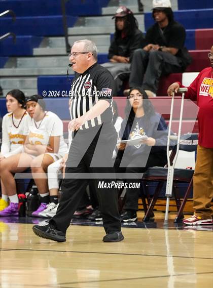 Thumbnail 2 in Summit vs Sierra (Dakota Ridge High School) photogallery.