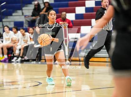 Thumbnail 2 in Summit vs Sierra (Dakota Ridge High School) photogallery.