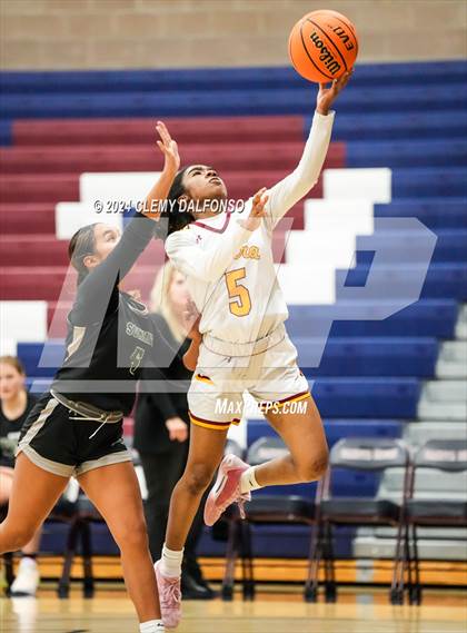 Thumbnail 2 in Summit vs Sierra (Dakota Ridge High School) photogallery.