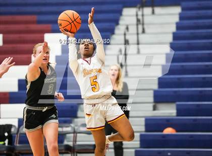 Thumbnail 2 in Summit vs Sierra (Dakota Ridge High School) photogallery.