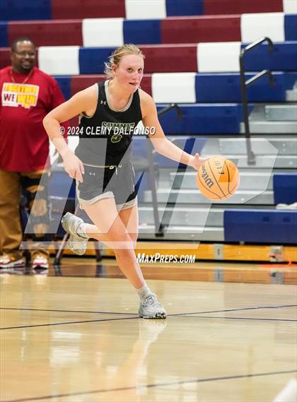 Thumbnail 3 in Summit vs Sierra (Dakota Ridge High School) photogallery.