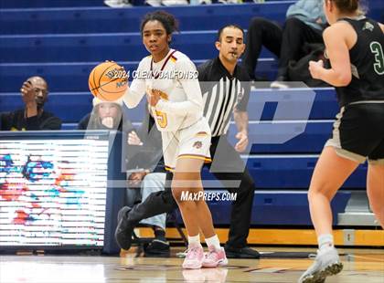Thumbnail 2 in Summit vs Sierra (Dakota Ridge High School) photogallery.