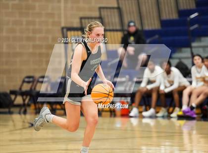 Thumbnail 1 in Summit vs Sierra (Dakota Ridge High School) photogallery.