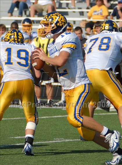 Thumbnail 1 in Archbishop Moeller @ Mentor photogallery.
