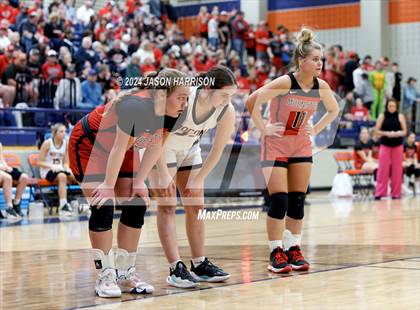 Thumbnail 3 in Muenster vs Nocona (UIL Basketball 2A Regional Semifinal) photogallery.